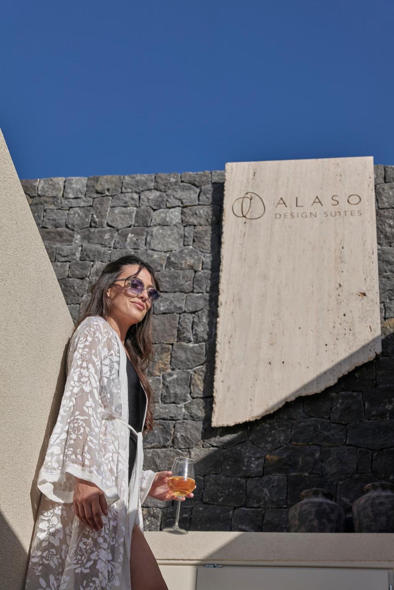 Alaso Design Suites Fira  Eksteriør billede